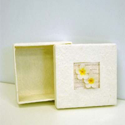 Large Frangipani gift box - Mulberry Paper cover